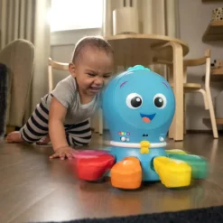 BABY Einstein 4-in-1 Crawl & Chase Pal, Go Opus Go™