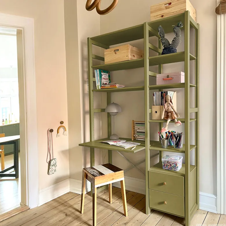 By Aulum Astrup stigereol med skrivebord, flere str. - Olive