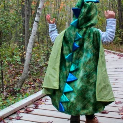 Great Pretenders Animal Costume, Dragon Cape with Claws - Size 5-6 Years