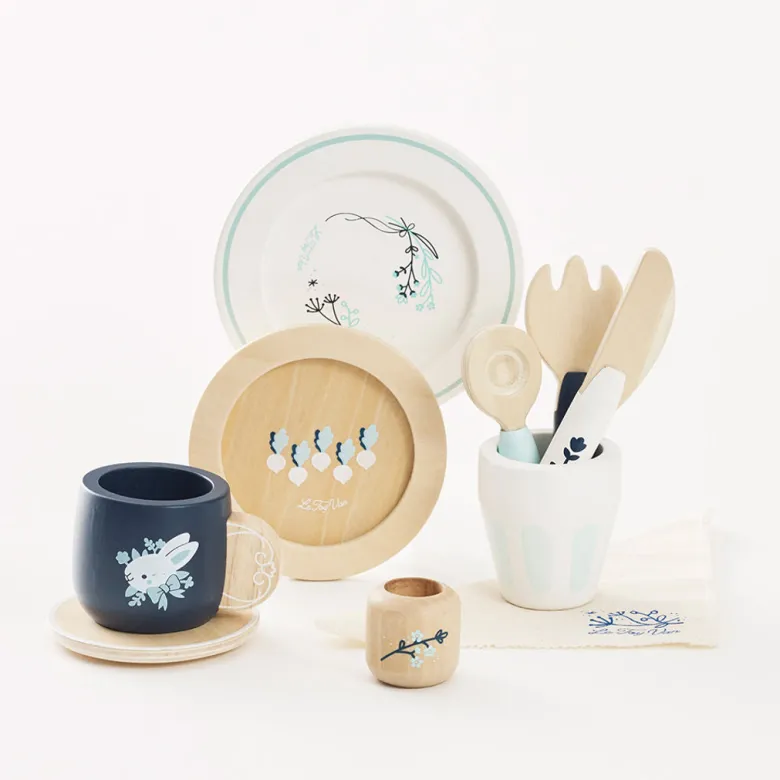Le Toy Van Play Food, Honeybake - Dining Set for Play