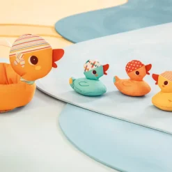 Lilliputiens Bath Toy, Mother Duck and Ducklings