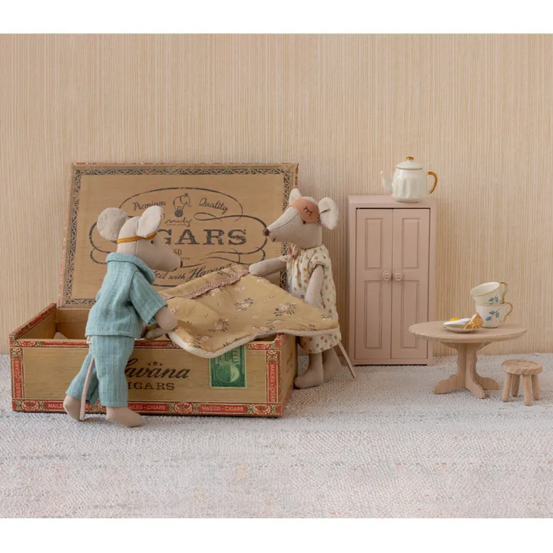 Maileg Mom and Dad Mice in Cigar Box