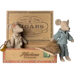 Maileg Mom and Dad Mice in Cigar Box