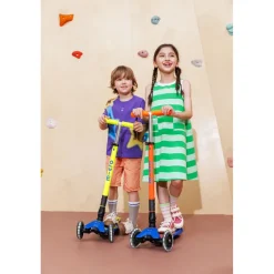 Micro Scooter Maxi Deluxe Foldable LED, Neon Canary Yellow