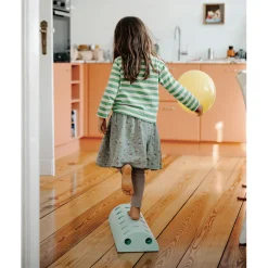 Modu Stool, Children's Stool, Activity Furniture in Foam - Ocean Mint