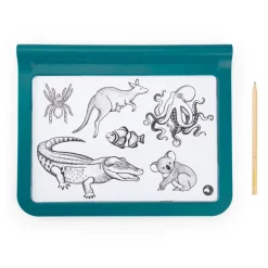 Moulin Roty Light-Up Drawing Board, Tout autour du monde