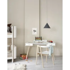 Oliver Furniture Wood armstol