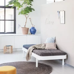 Oliver Furniture, Wood Lounger, 90 x 200 cm - White