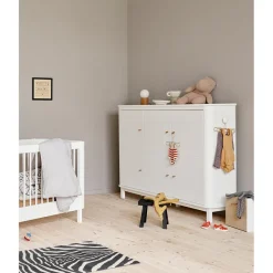 Oliver Furniture Wood multiskab m. 3 døre, hvid