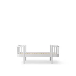 Oliver Furniture, Wood Original, Junior Bed – White