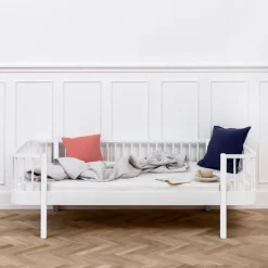 Oliver Furniture, Wood Original, Sofa Bed - White