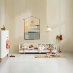 Oliver Furniture, Wood Original, Floor Bed – White/Oak