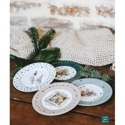 Petit Jour Paris, Peter Rabbit Flat Plate, Christmas Window