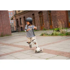 Scoot and Ride Highway Kick 3S, Kick Scooter - LED Ash