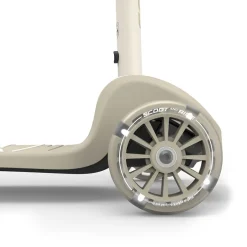 Scoot and Ride Highway Kick 3S, Kick Scooter - LED Ash