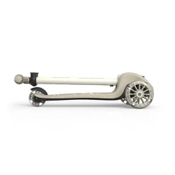 Scoot and Ride Highway Kick 3S, Kick Scooter - LED Ash