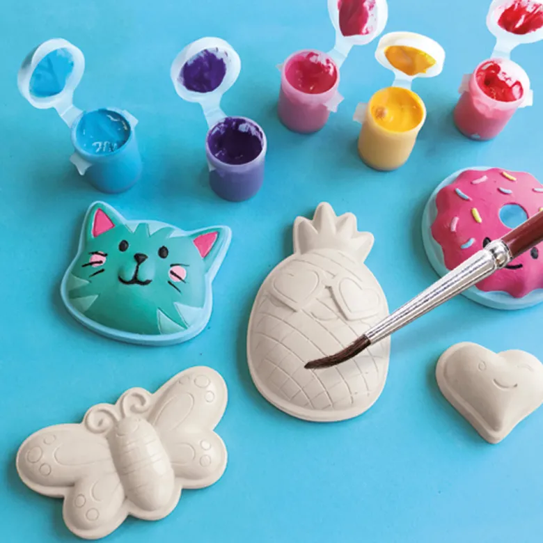 SES Creative Creative Box, Cast and Paint - Happy Plaster Figures