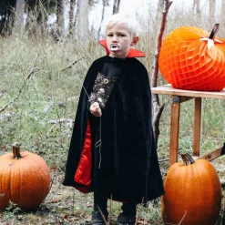 Souza Dracula Cape and Teeth, Size 4-8 Years