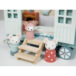 Tender Leaf, Dollhouse - Country Cottage for Mice