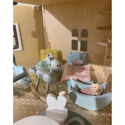 Tender Leaf Dollhouse Furniture - Kids' Room